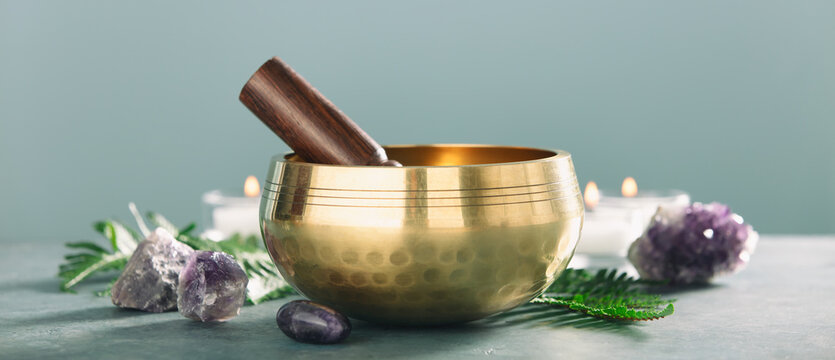 Singing bowl and crystals
